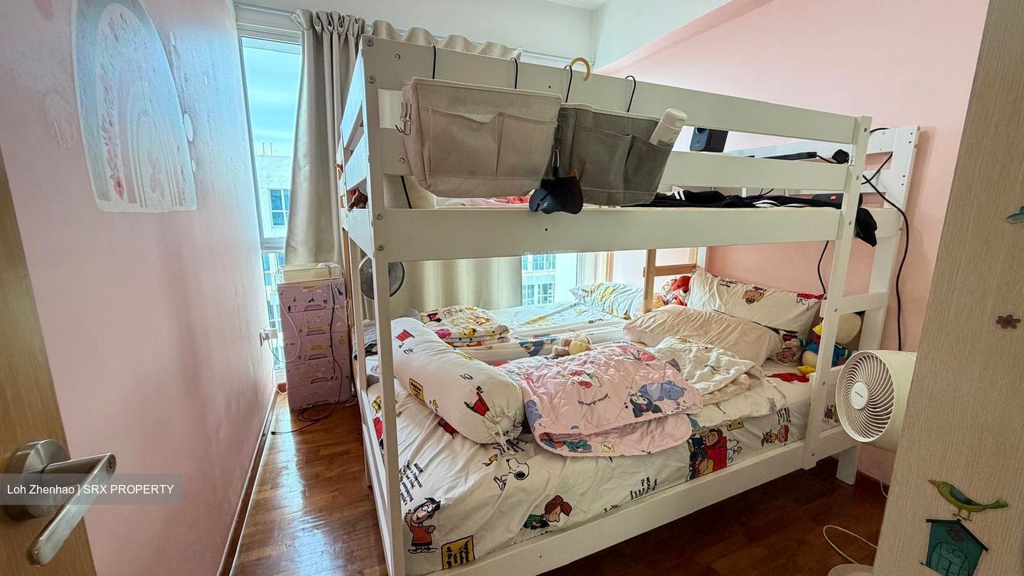 The Tampines Trilliant (D18), Condominium #533826801